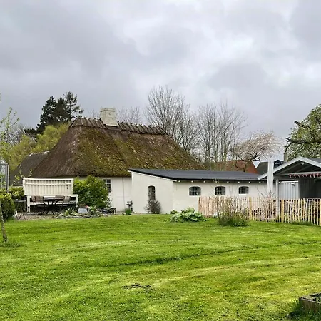 Idyllic Countryside Close To Baltic Sea بيت للعطل Nykøbing Falster