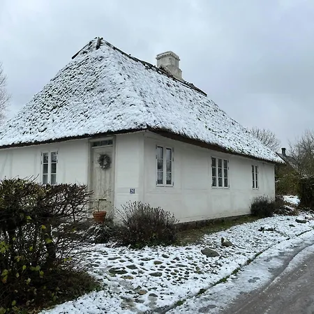 Idyllic Countryside Close To Baltic Sea بيت للعطل Nykøbing Falster